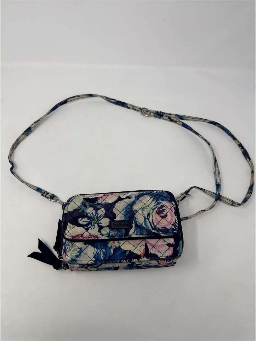 Vera Bradley All in One Quilted Wristlet Wallet Crossbody Floral